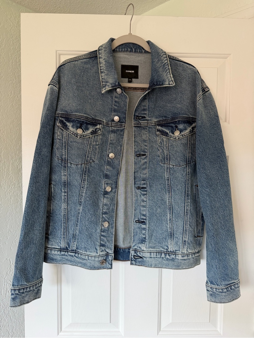 Express Vintage-Style Blue Denim Trucker Jacket